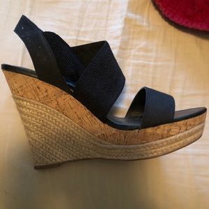 Charles David wedges